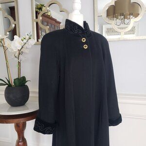 Vtg Lorovi LG Long Black Wool Coat Embroidered Velvet Neck Cuffs Gold Buttons